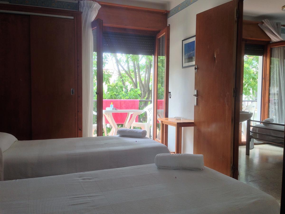 Hostal La Marina Платья-де-Аро Экстерьер фото